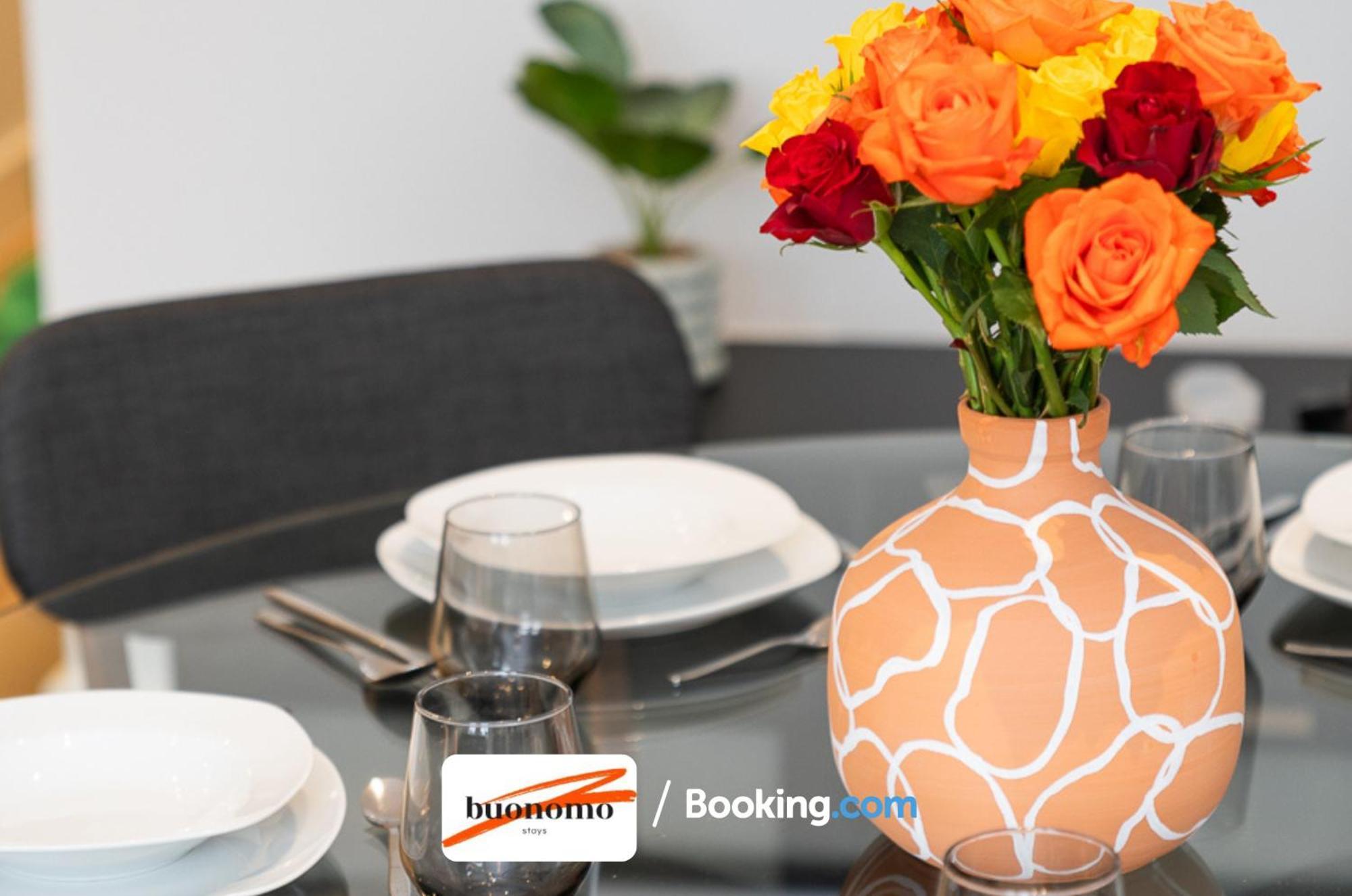 Two Bedroom Apartment At Buonomo Stays Short Lets & Serviced Accommodation Close To Wimbledon Tennis Courts ลอนดอน ภายนอก รูปภาพ