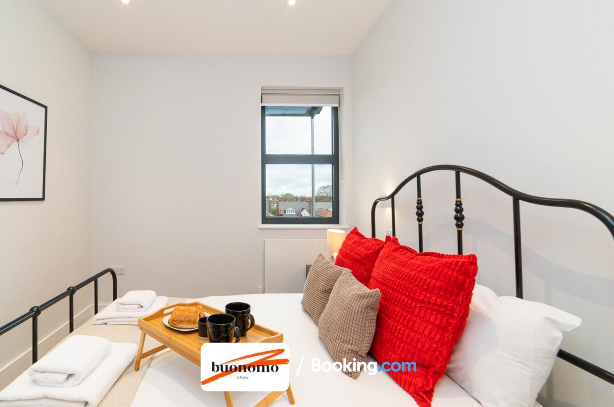 Two Bedroom Apartment At Buonomo Stays Short Lets & Serviced Accommodation Close To Wimbledon Tennis Courts ลอนดอน ภายนอก รูปภาพ