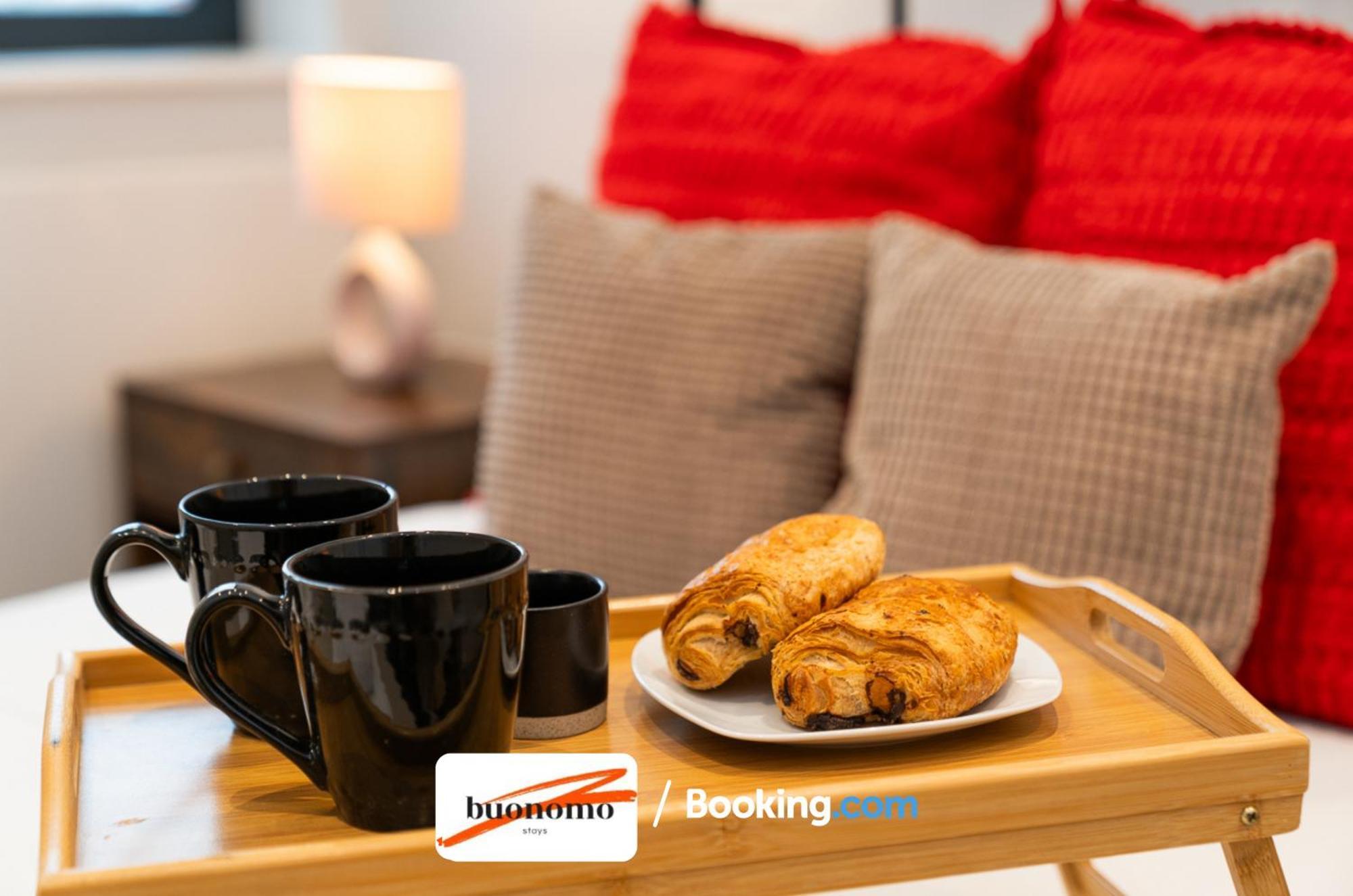 Two Bedroom Apartment At Buonomo Stays Short Lets & Serviced Accommodation Close To Wimbledon Tennis Courts ลอนดอน ภายนอก รูปภาพ